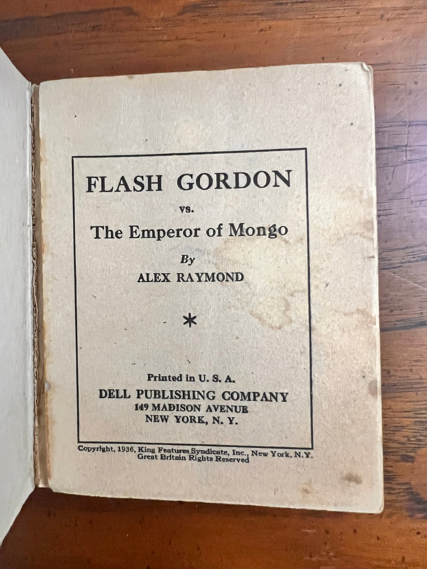 Flash Gordon Vs Emperor of Mongo, Dell Fast Action Big Little Book, 1936 Raymond